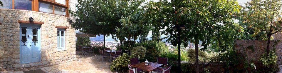 Kiriaki Traditional Hotel & Junior Suites