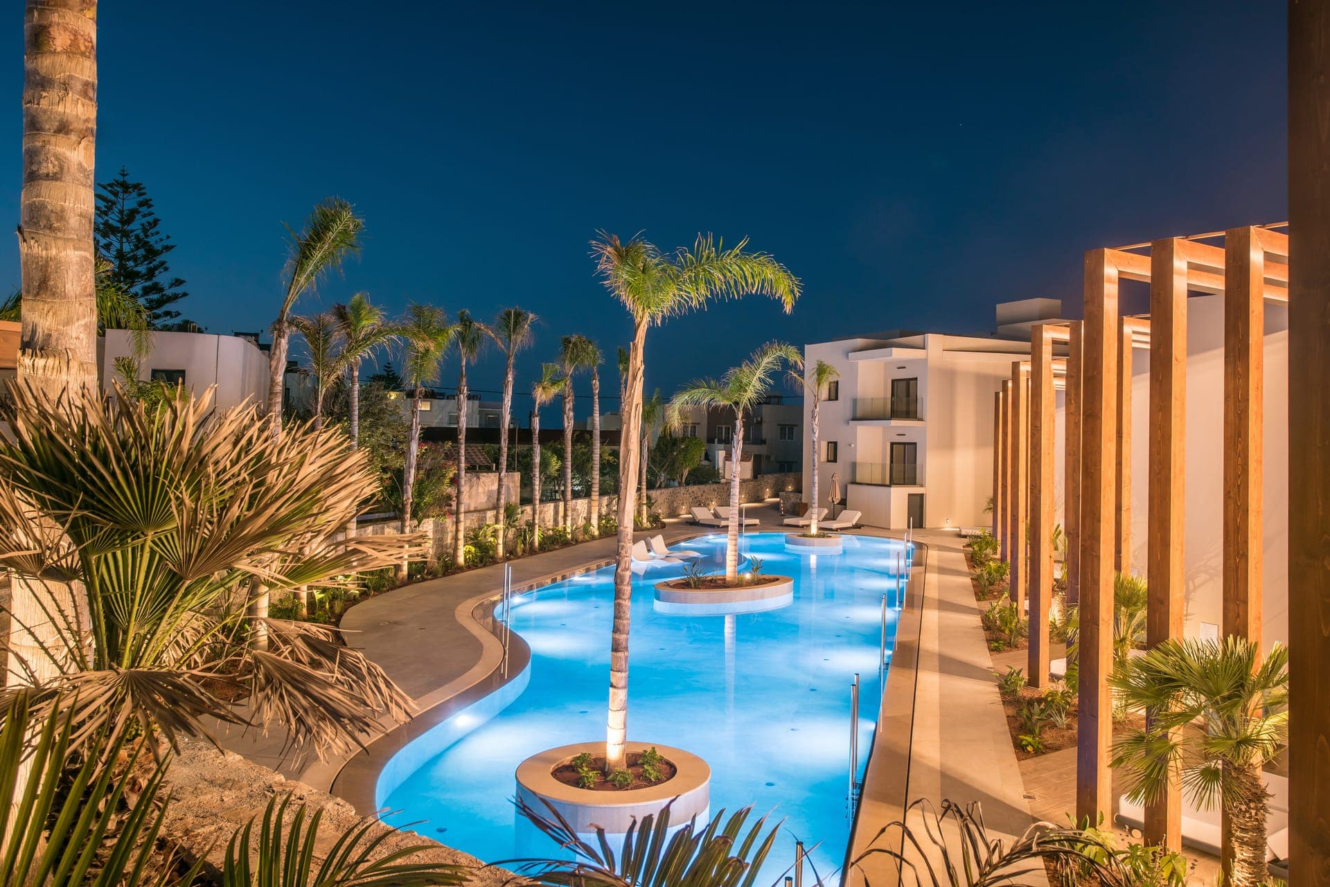 Noble Hotel & Suites