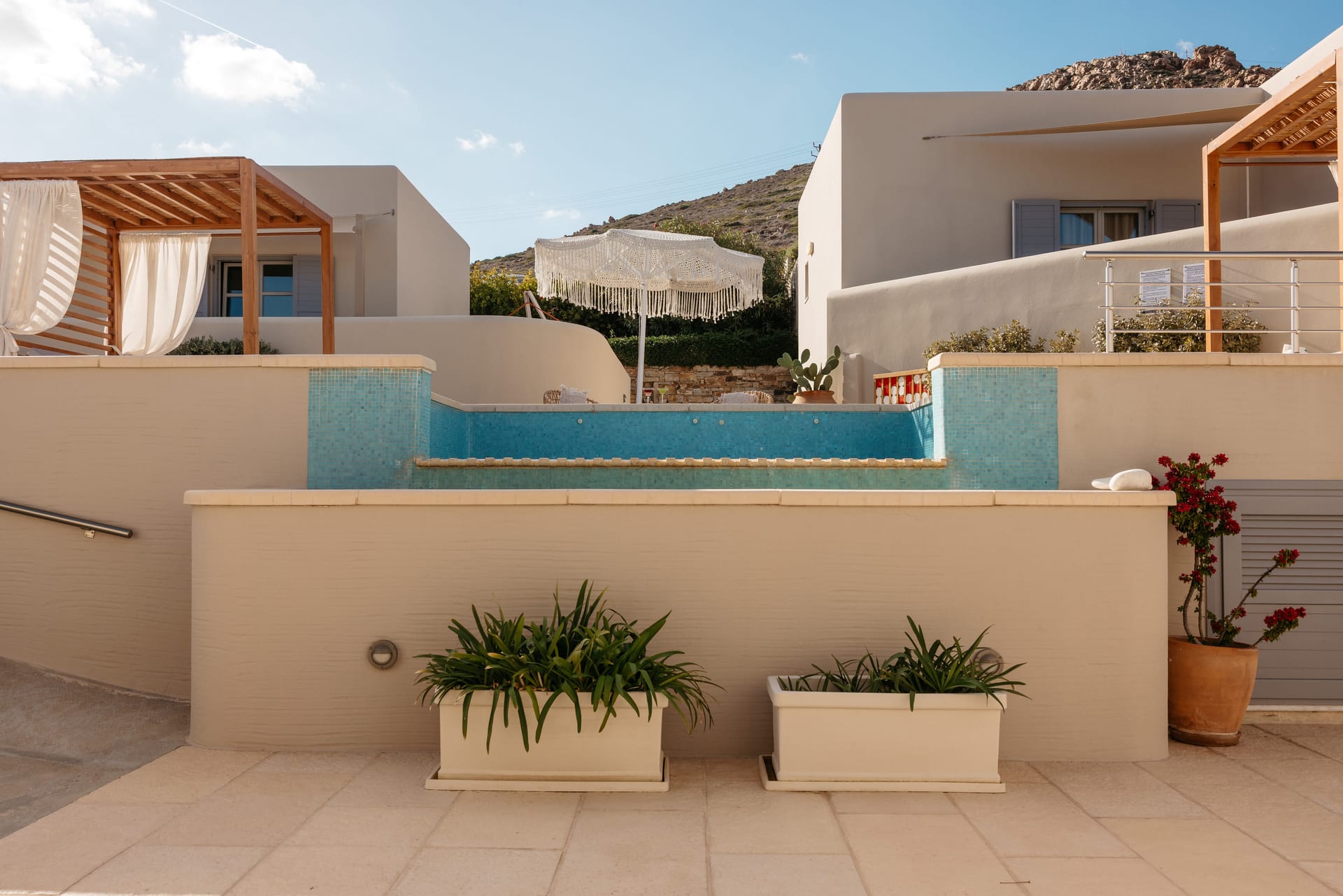 Kouros Art Hotel