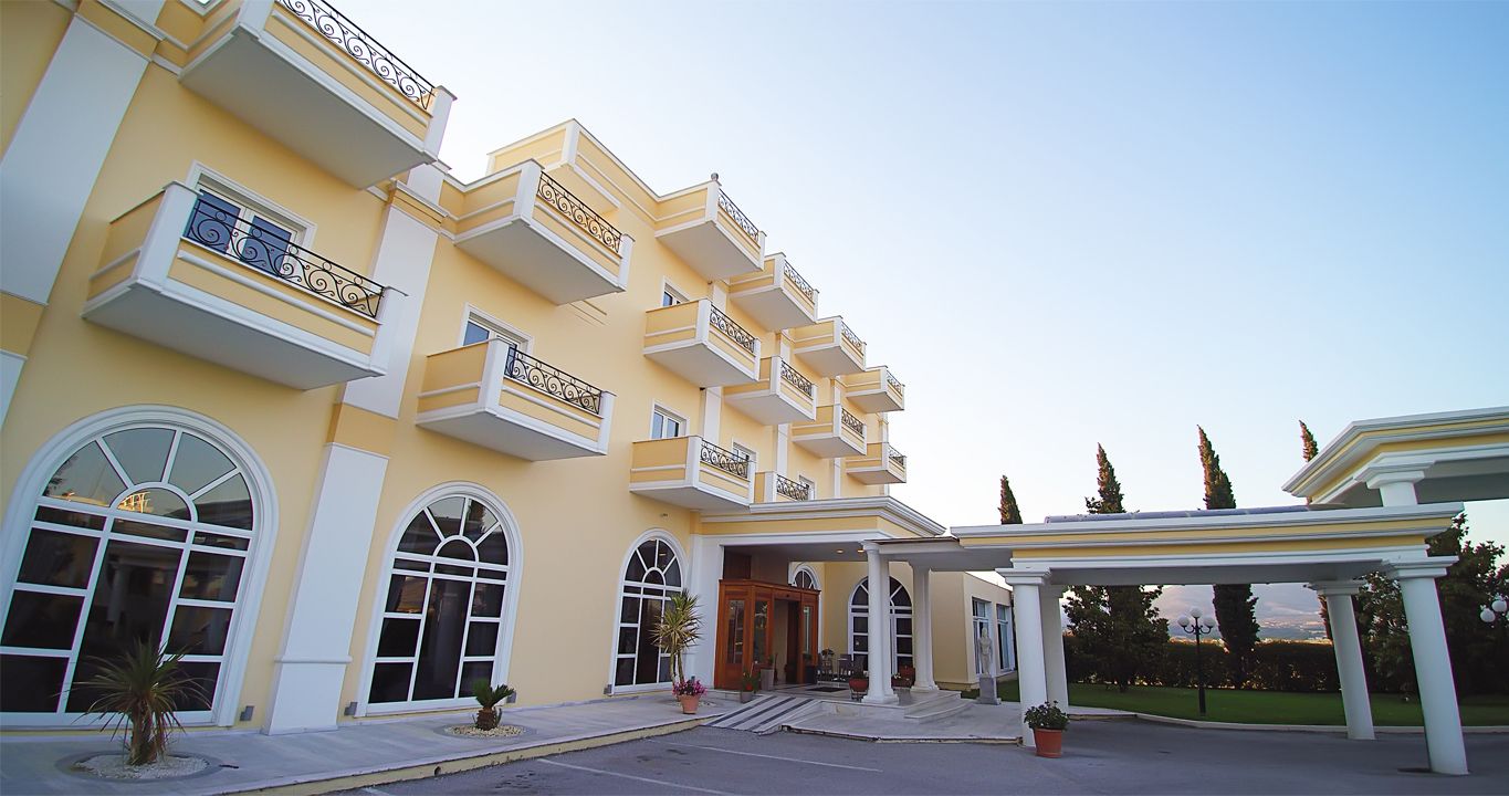 Kouros Hotel Drama