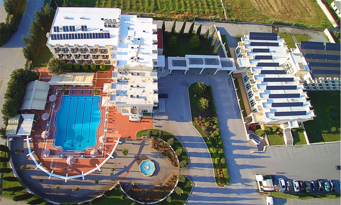 Kouros Hotel Drama