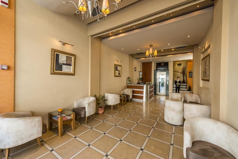 Lakonia Hotel