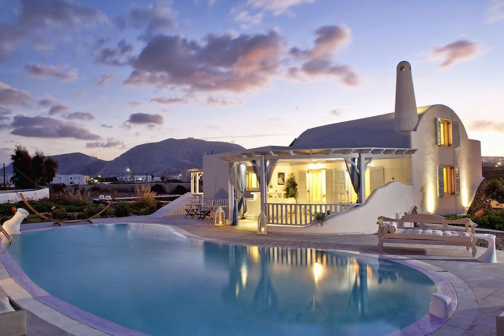 La Maison Luxurious Living