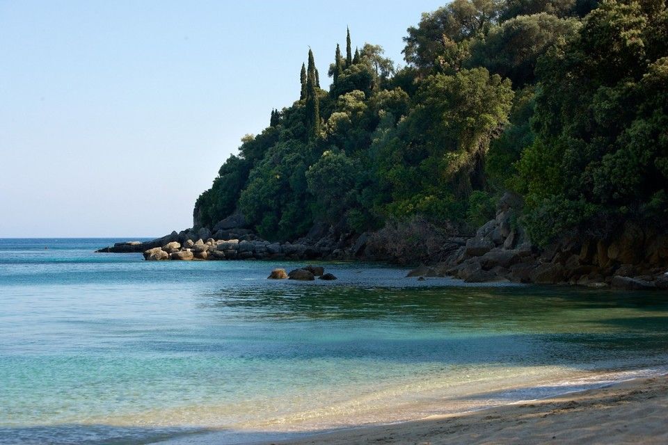 Lichnos Beach Hotel and Suites