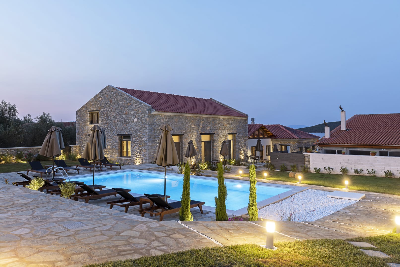 Lichnos Luxury Suites