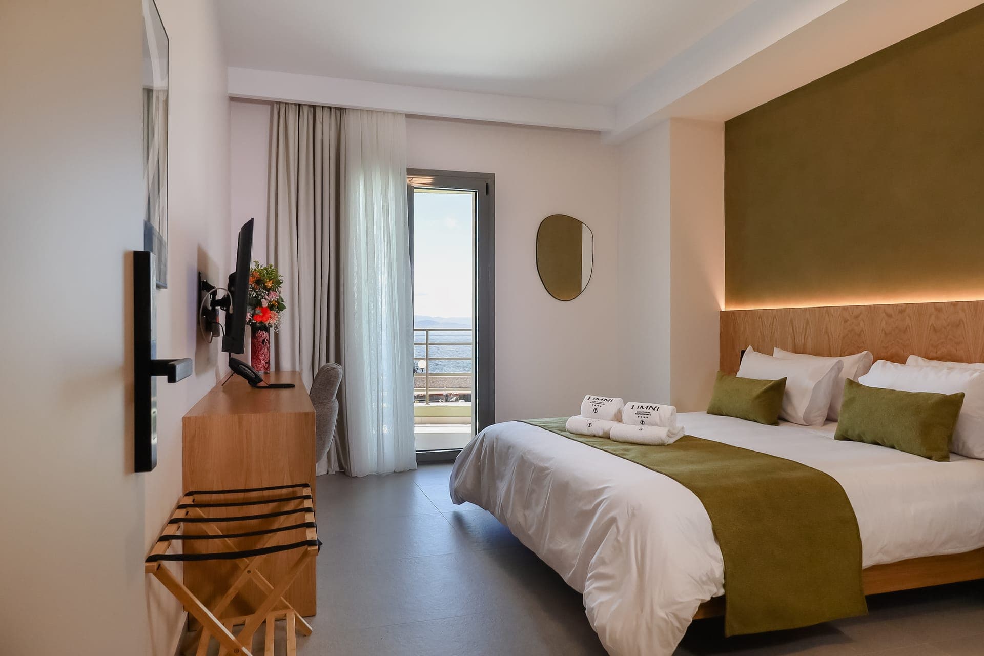 Limni Boutique Experience Hotel