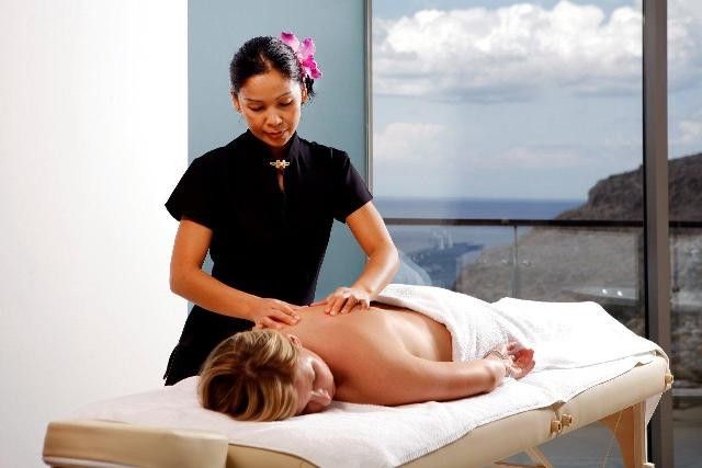 LINDOS BLU LUXURY HOTEL & SUITES