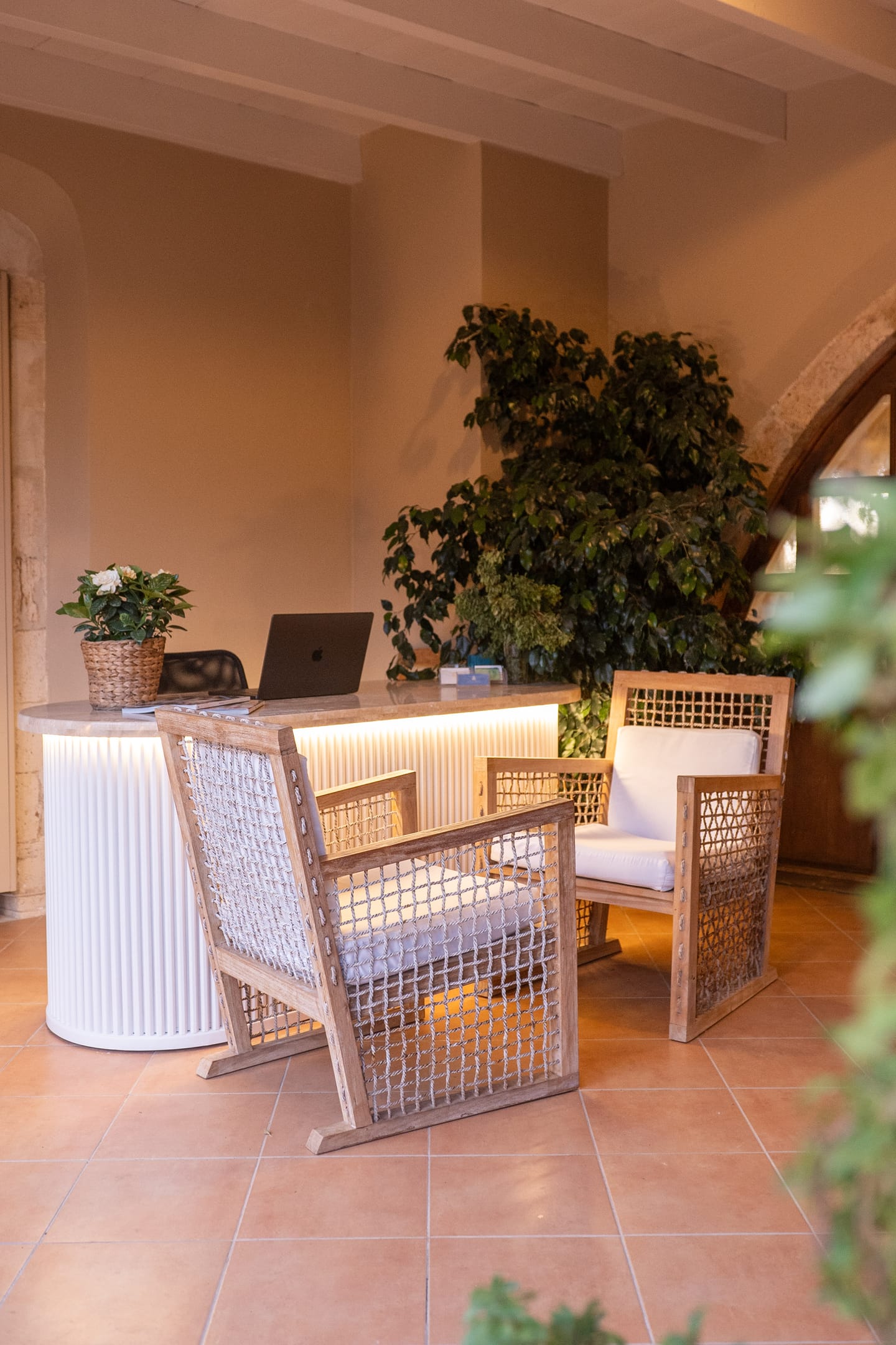 Lithinon Luxury Suites