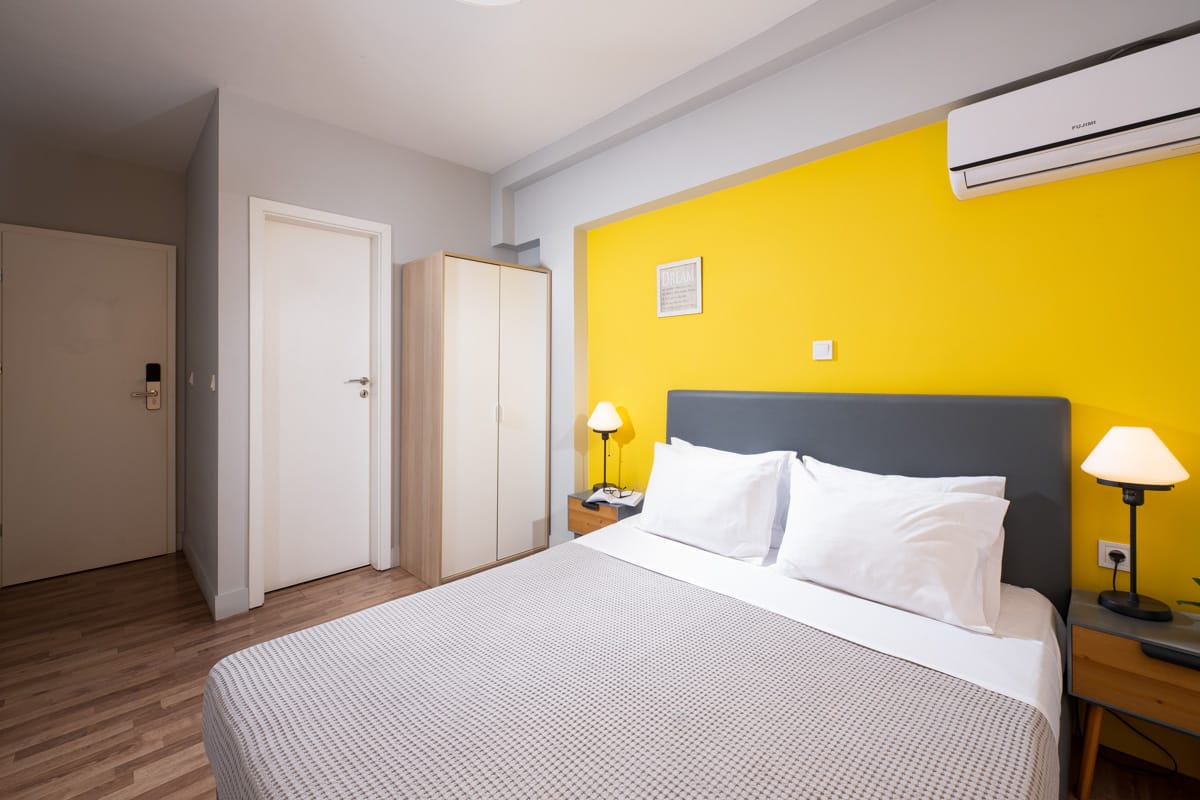 Enattica Syntagma Living