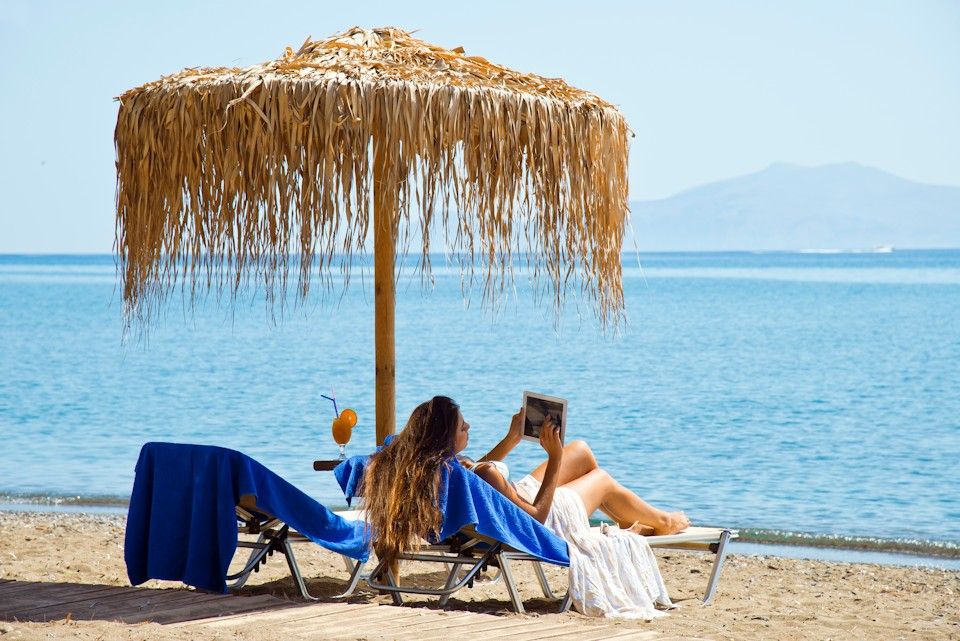Makis Inn Resort