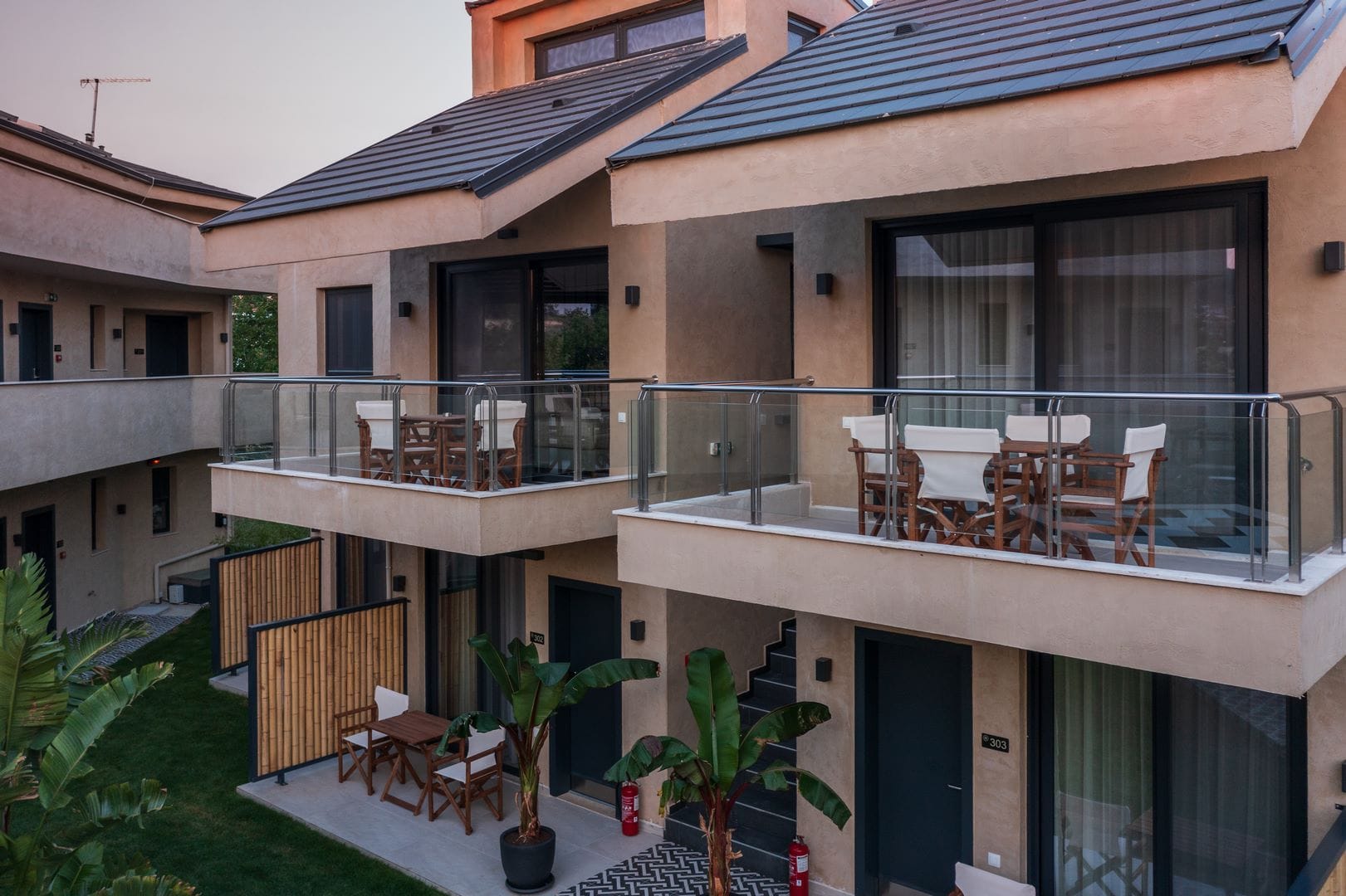 Maraboo Suites