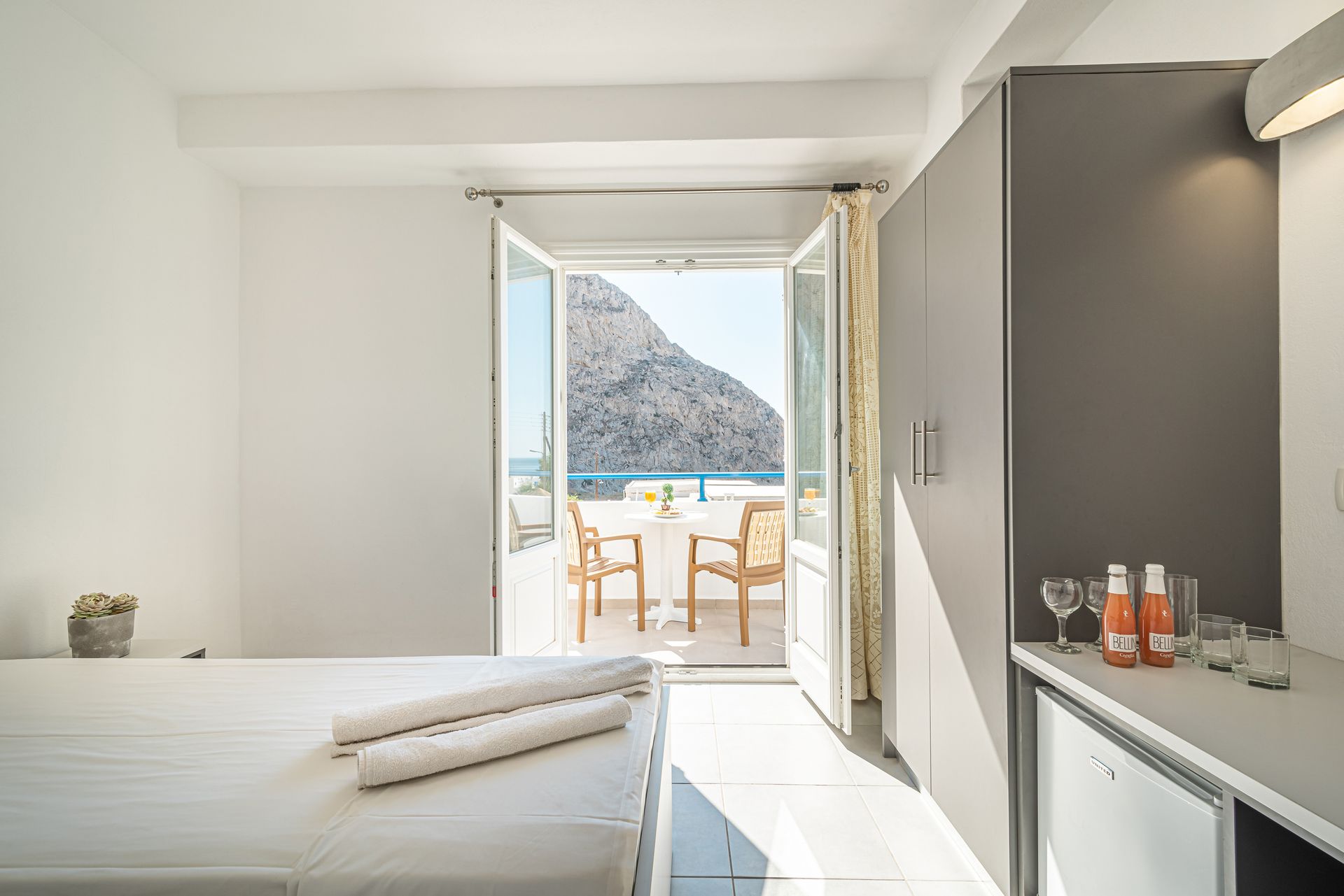Marianna Hotel Santorini