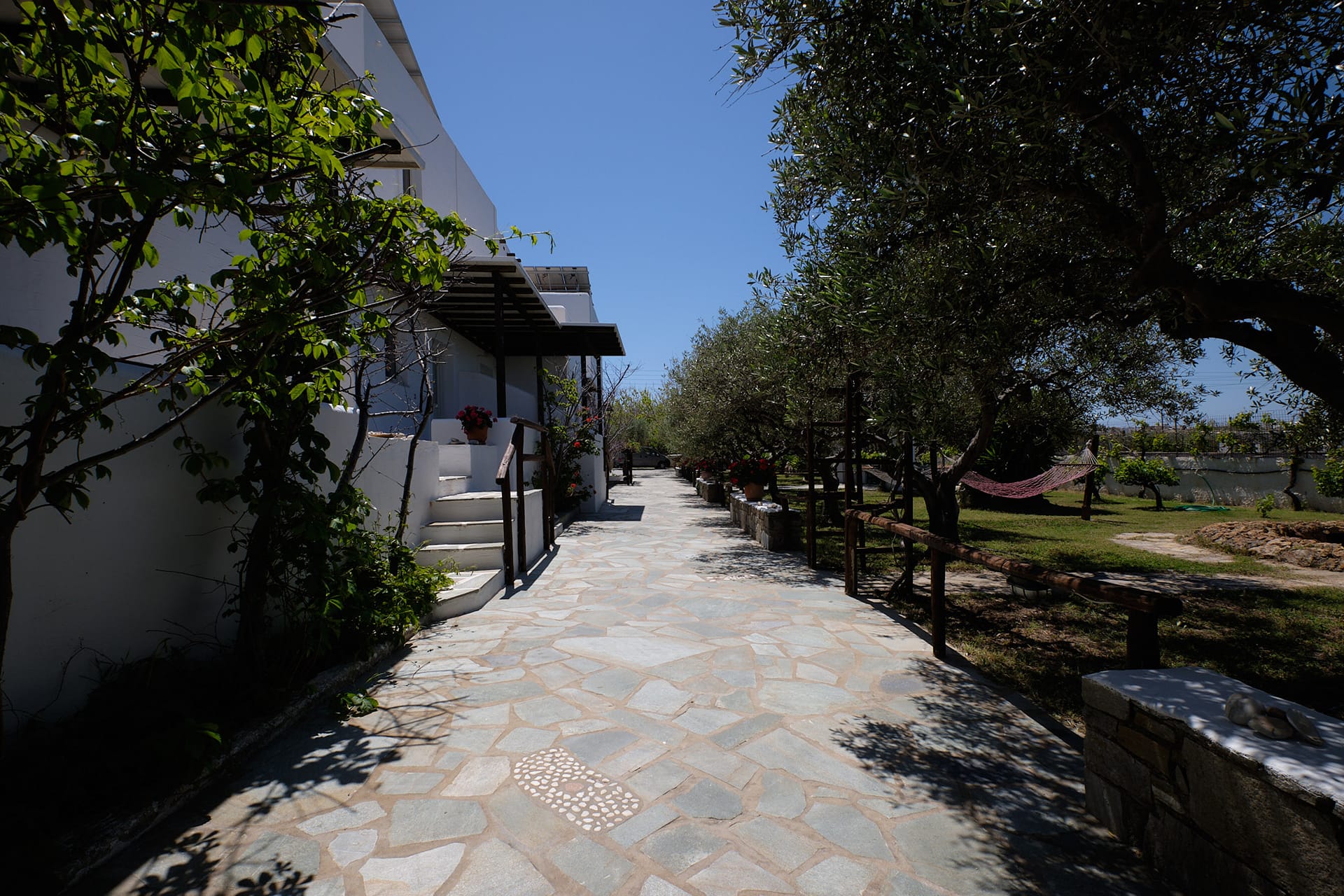 Marili Apartments & Studios