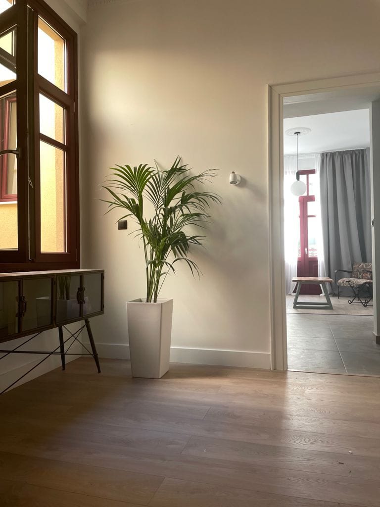 Maroon Bottle Boutique Suites