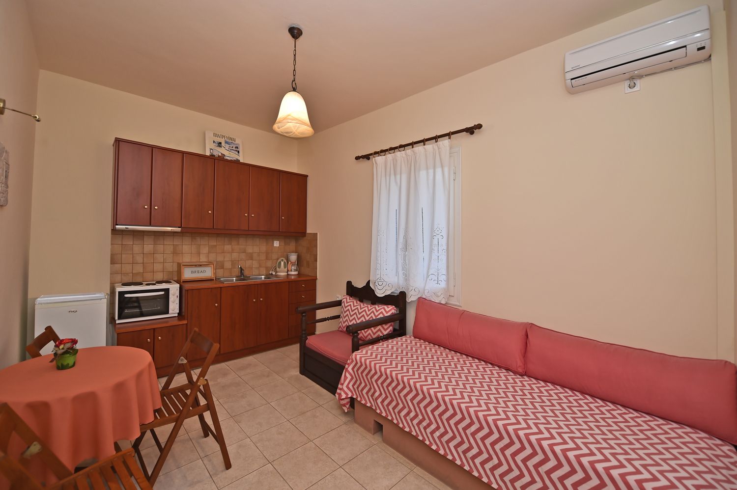 Matas Apartments Tinos