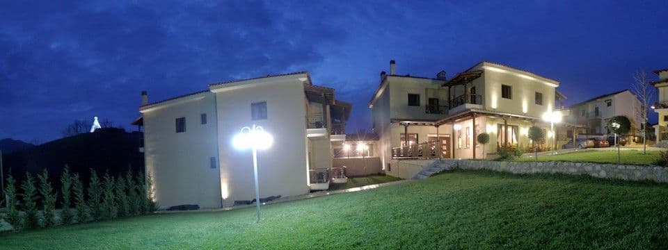 Meteoritis Hotel