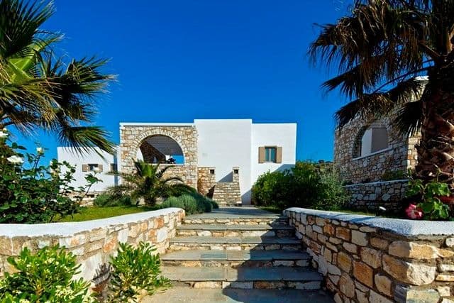 Amalgam Homes Paros