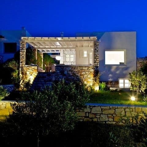 Amalgam Homes Paros