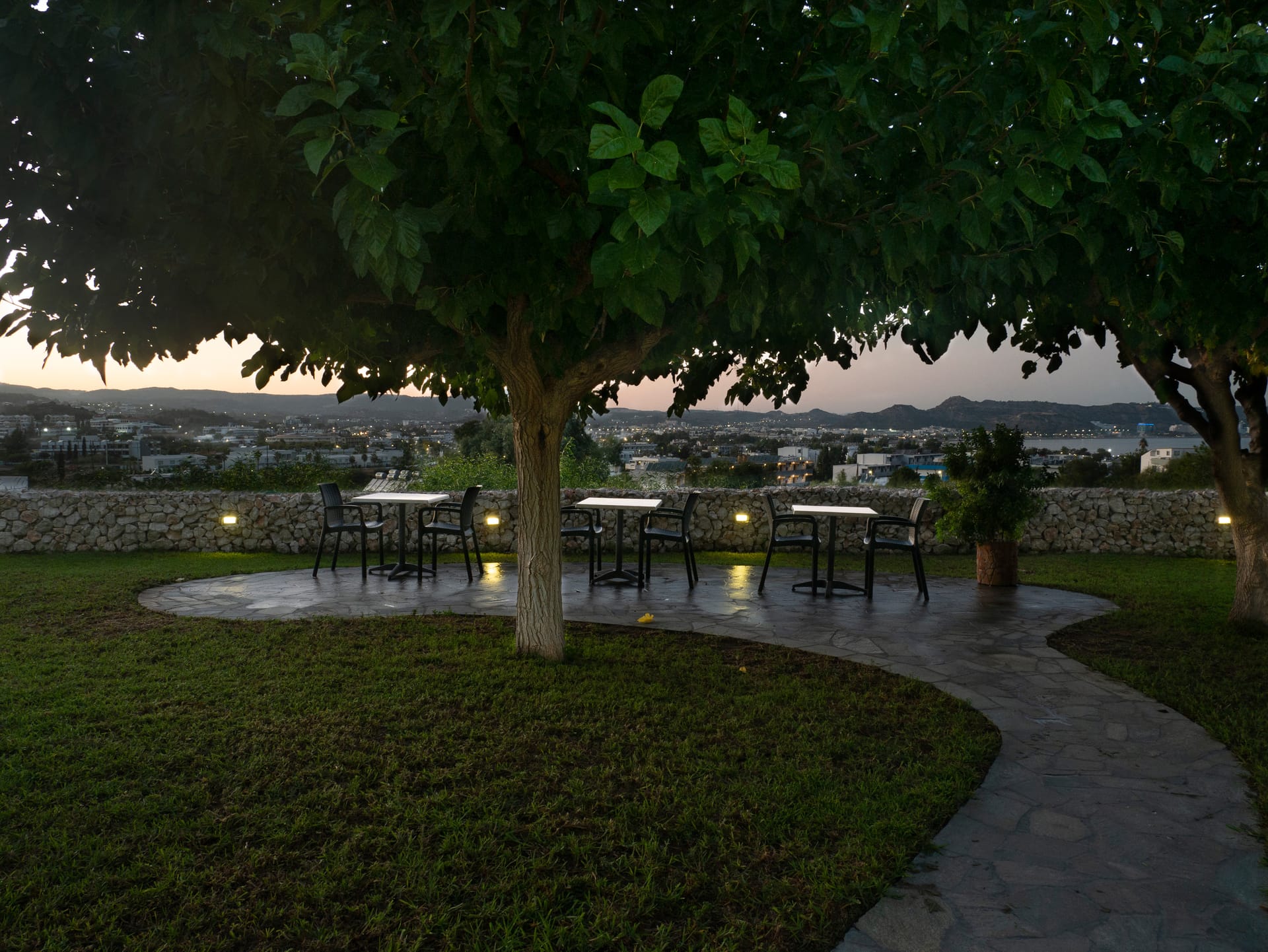 Miva Sea View