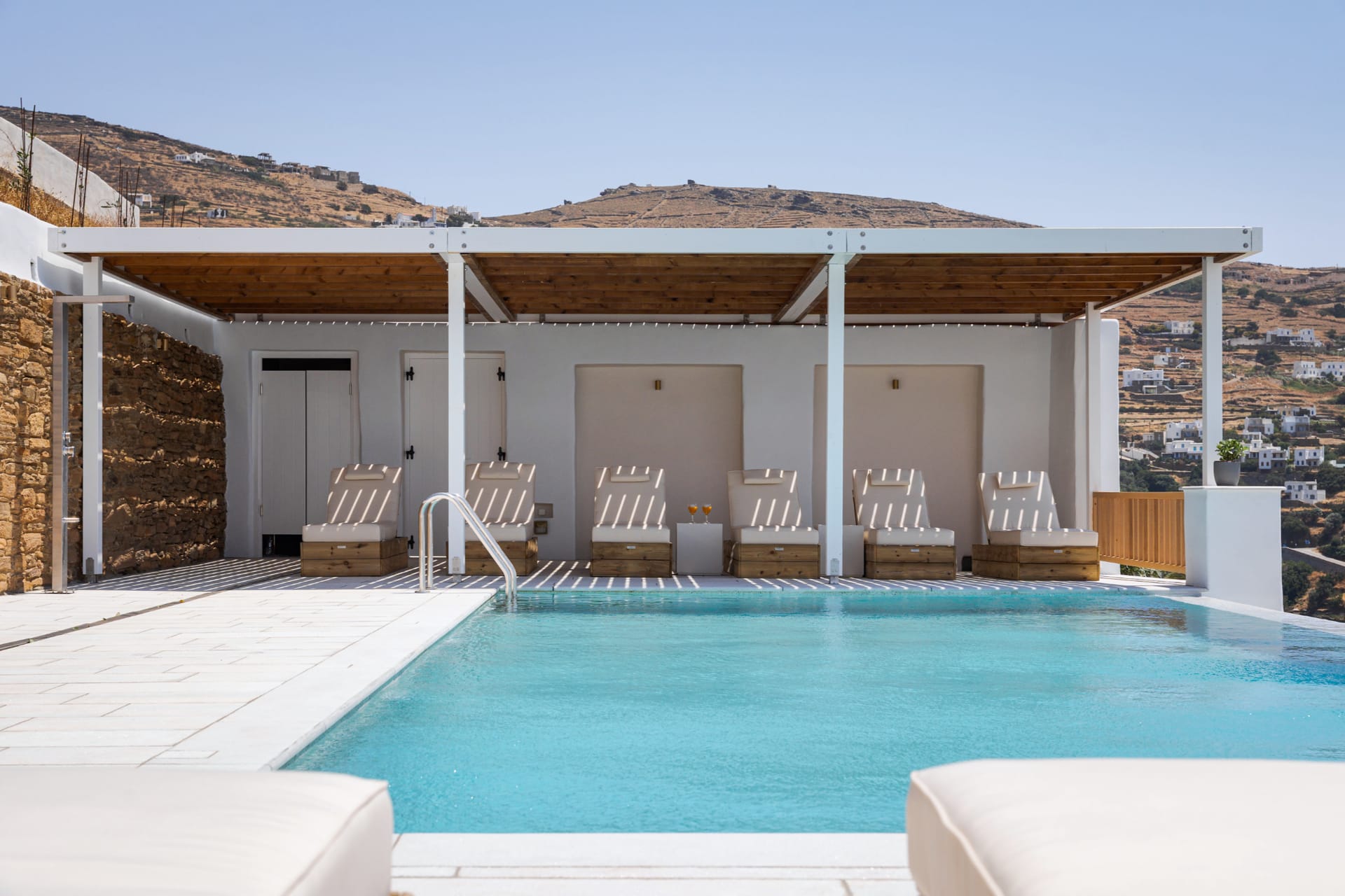 Morfes Luxury Apartments