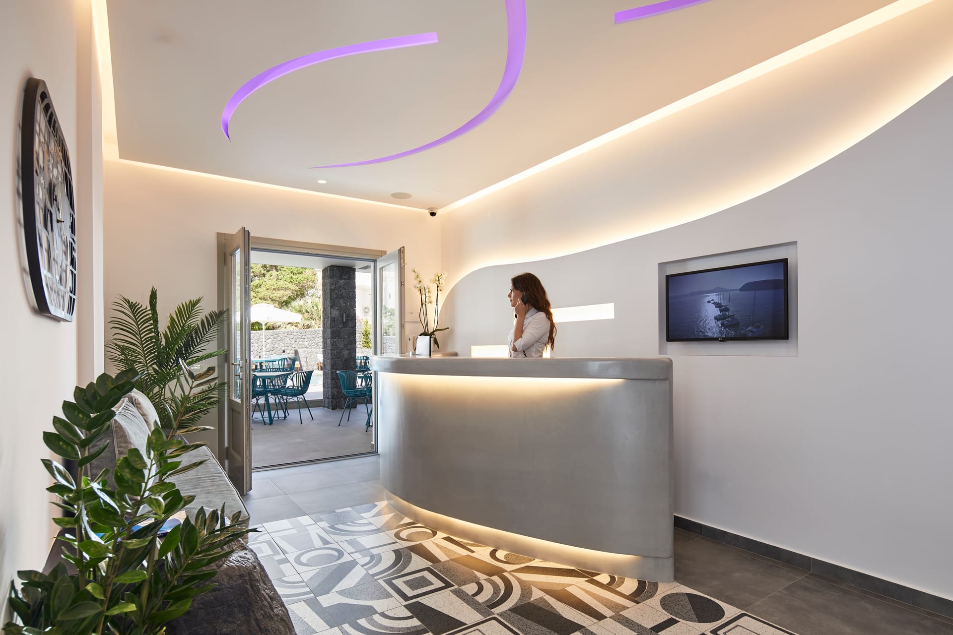 Mountain & Sea Suites Santorini