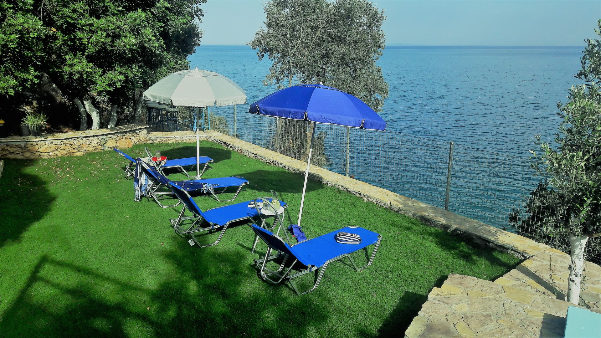 Muses SeaSide Villas