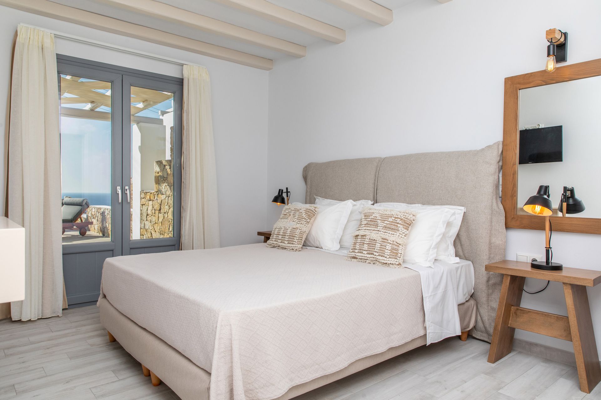 Mythology Naxos Villa & Suites