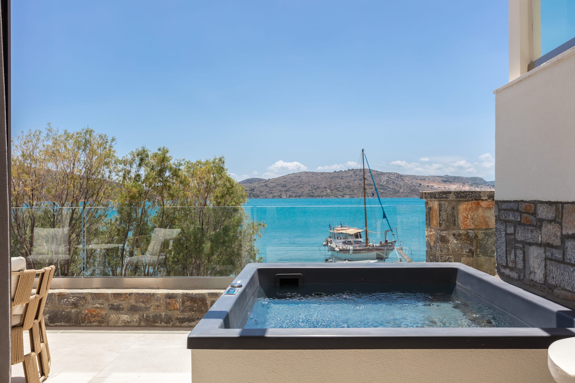 Naiades Beach Boutique Hotel