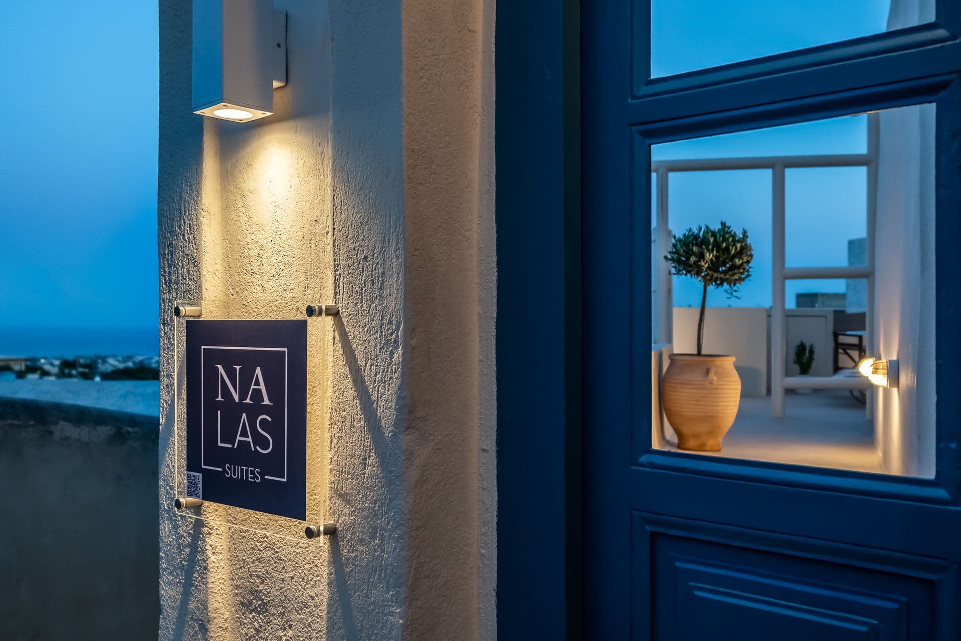 Nalas Suites Santorini