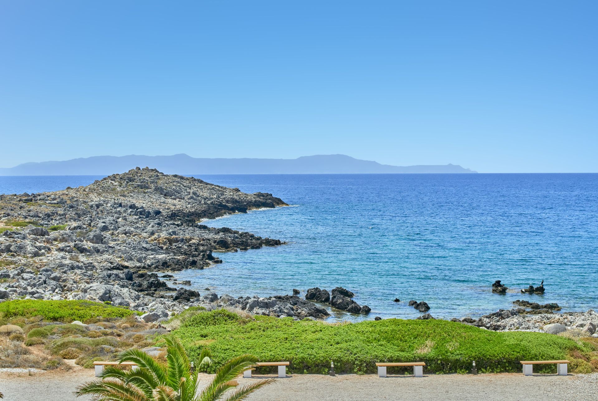 Nanakis Beach Apartments
