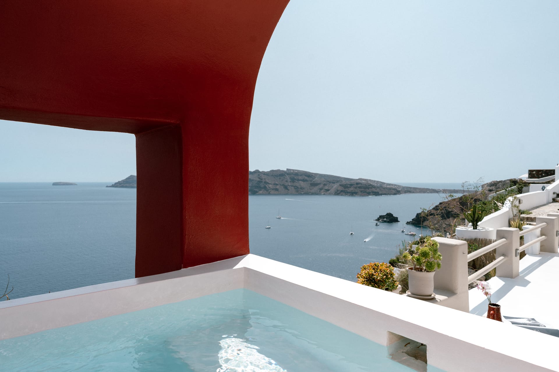Nano Oia Canaves
