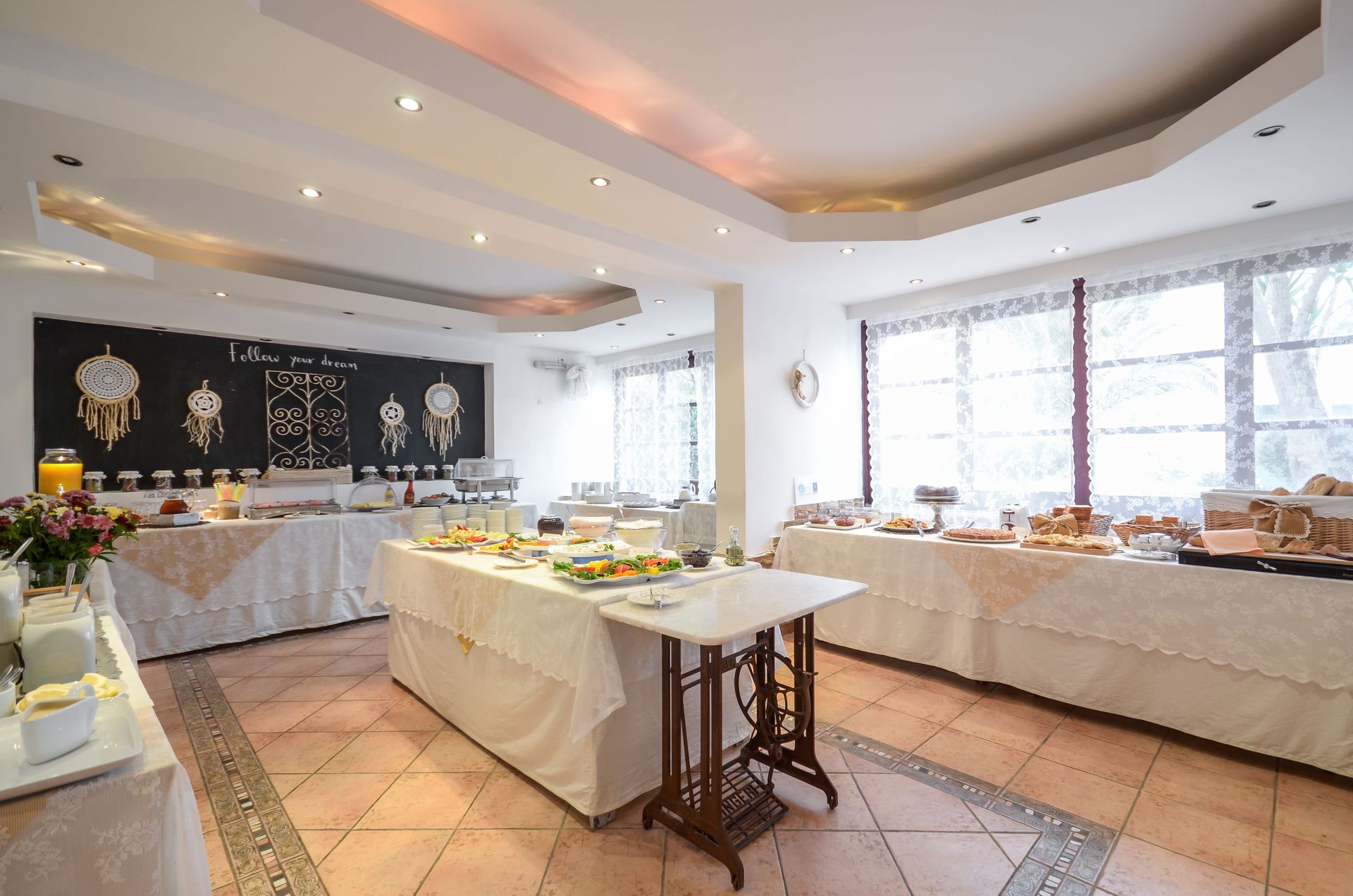 Naxos Beach Hotel
