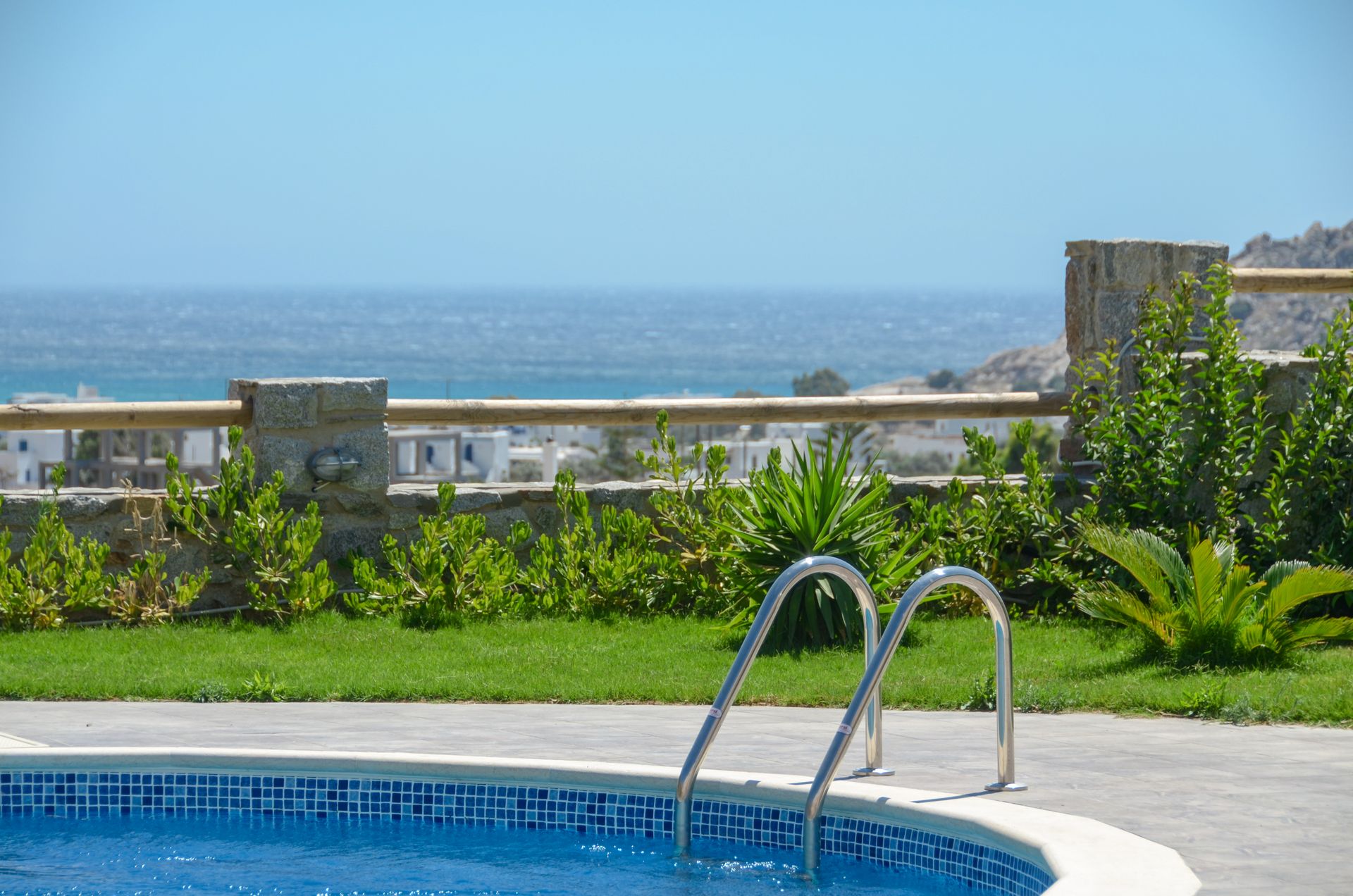 Naxos Luxury Villas