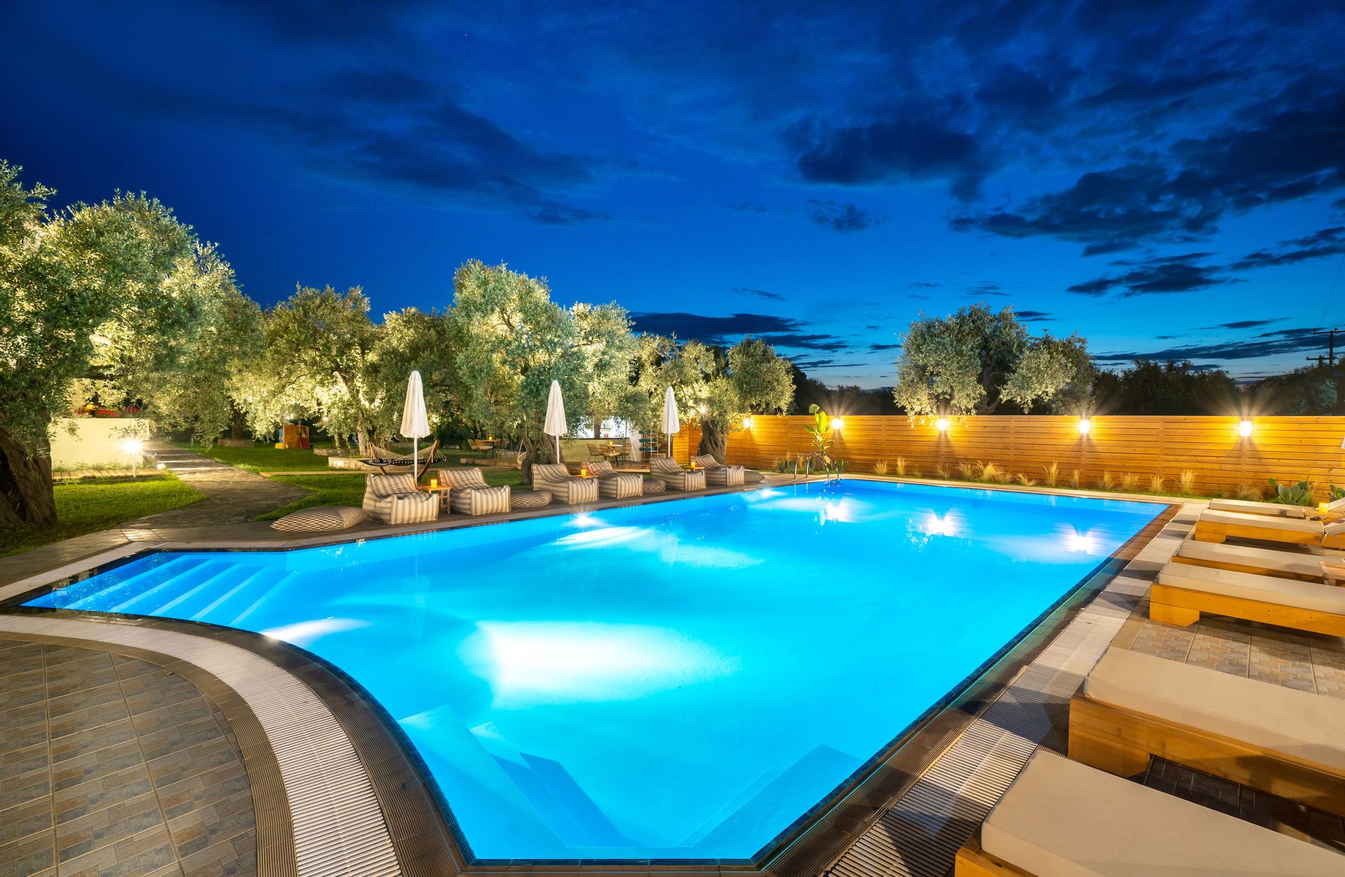 Nefeli Fresh Hotel