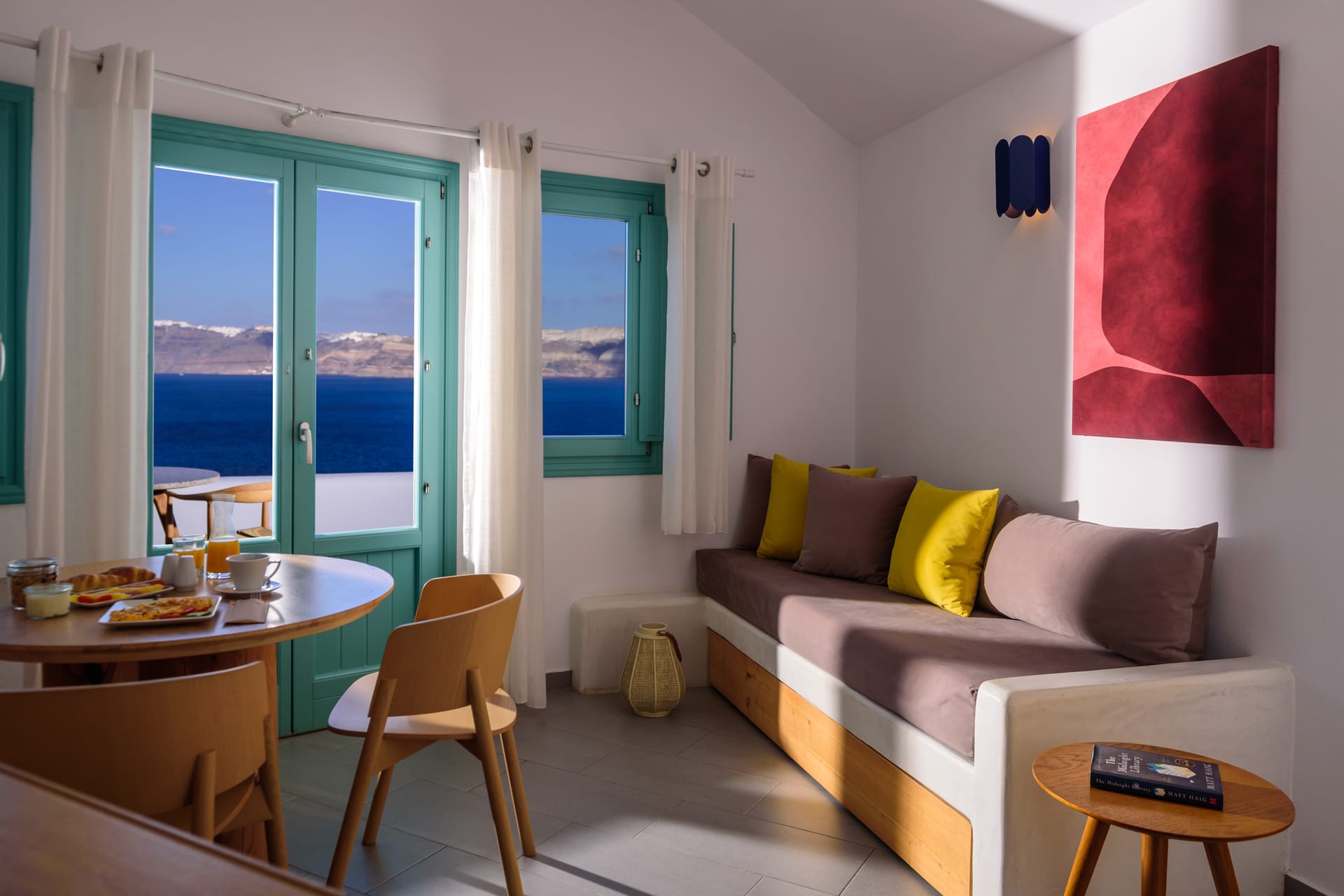 Neptune Luxury Spa Suites Santorini