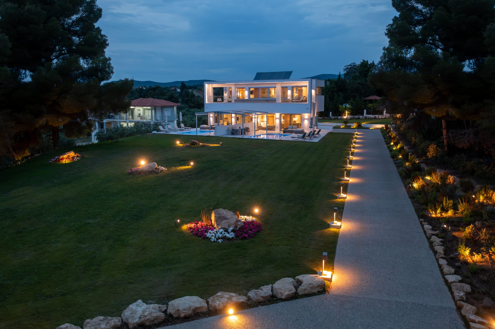 Nikiti Botanic Pool Suites