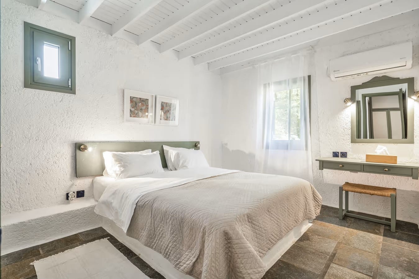 Niriides Mani Beachfront Residences