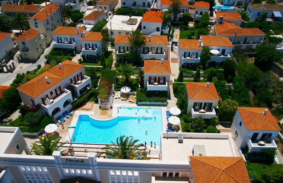 Nissia Traditional Residences