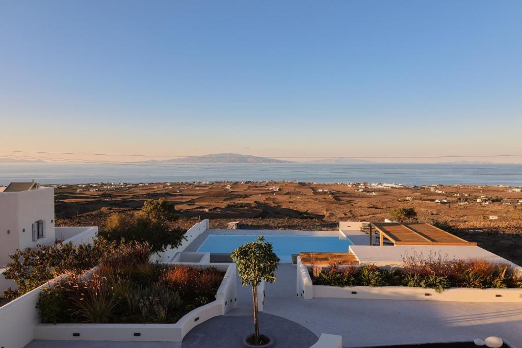 North Wind Luxury Suites