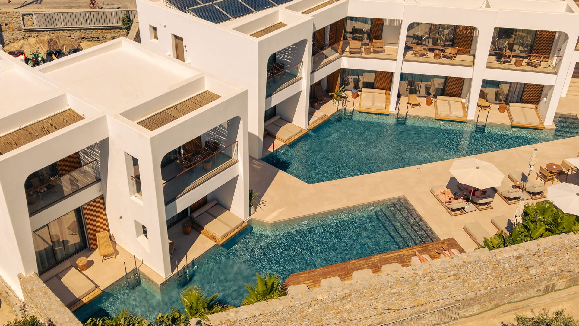 Nuca Mykonos