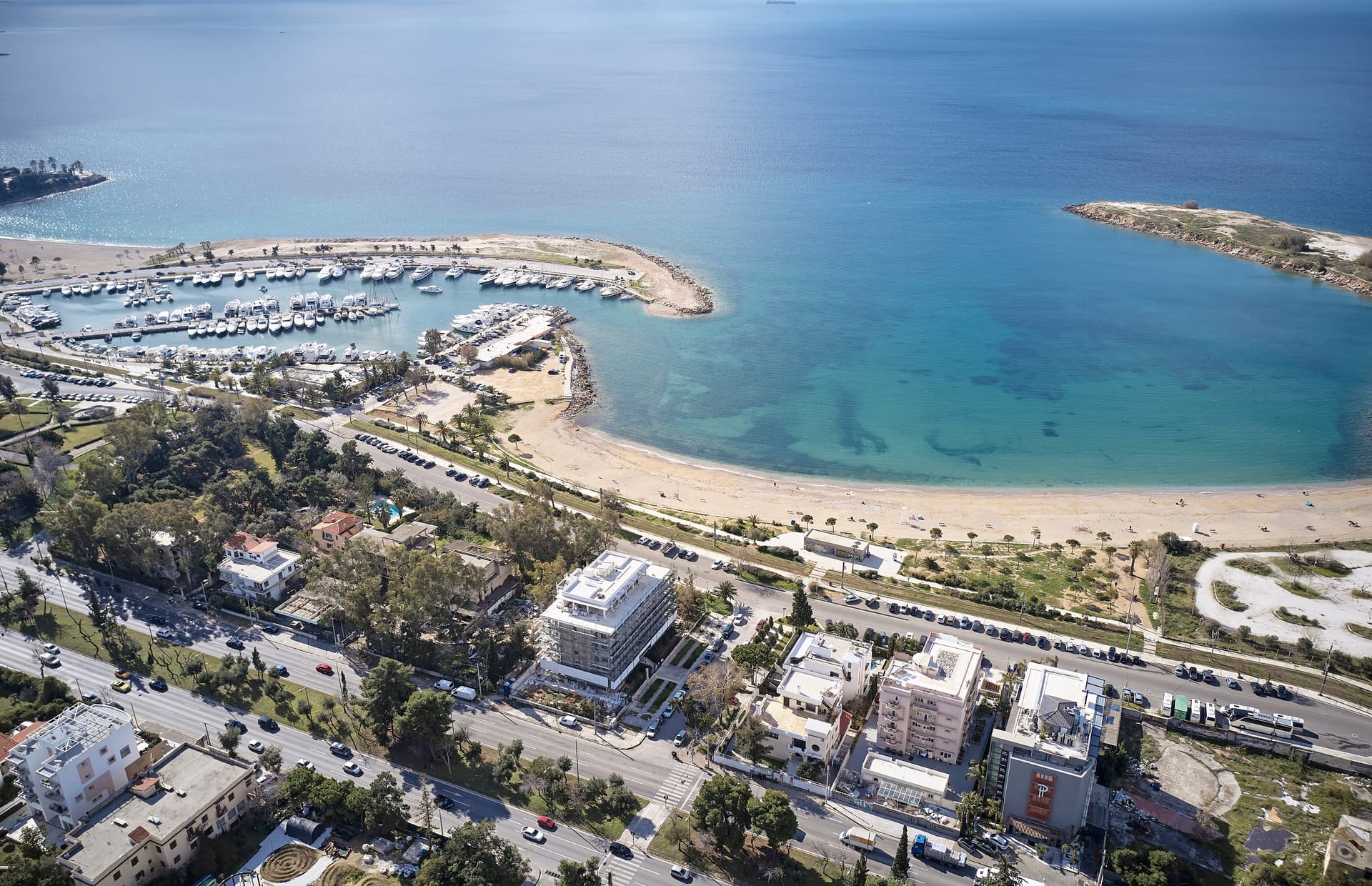 Cama Luxury Suites Glyfada