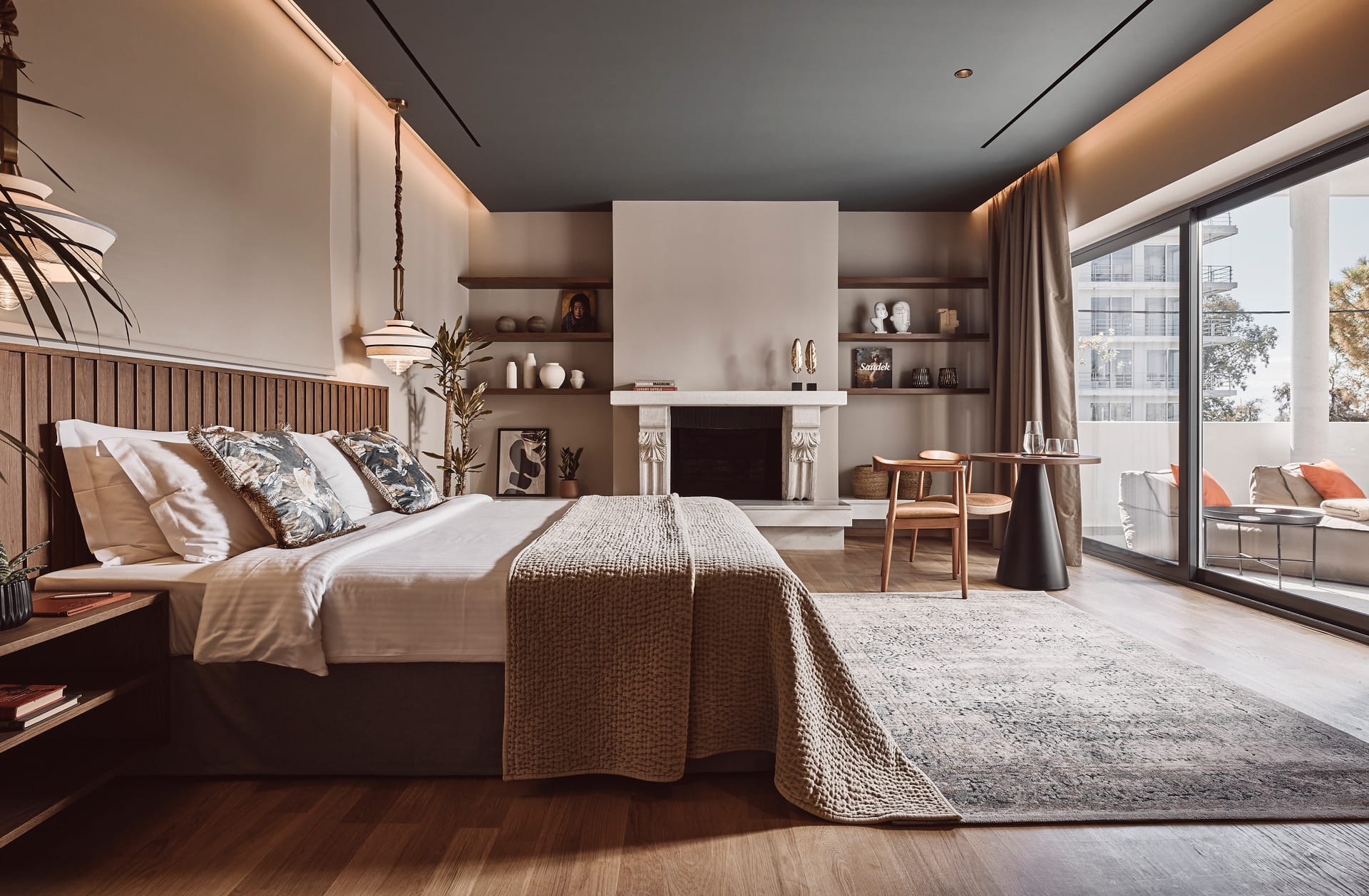 Cama Luxury Suites Glyfada