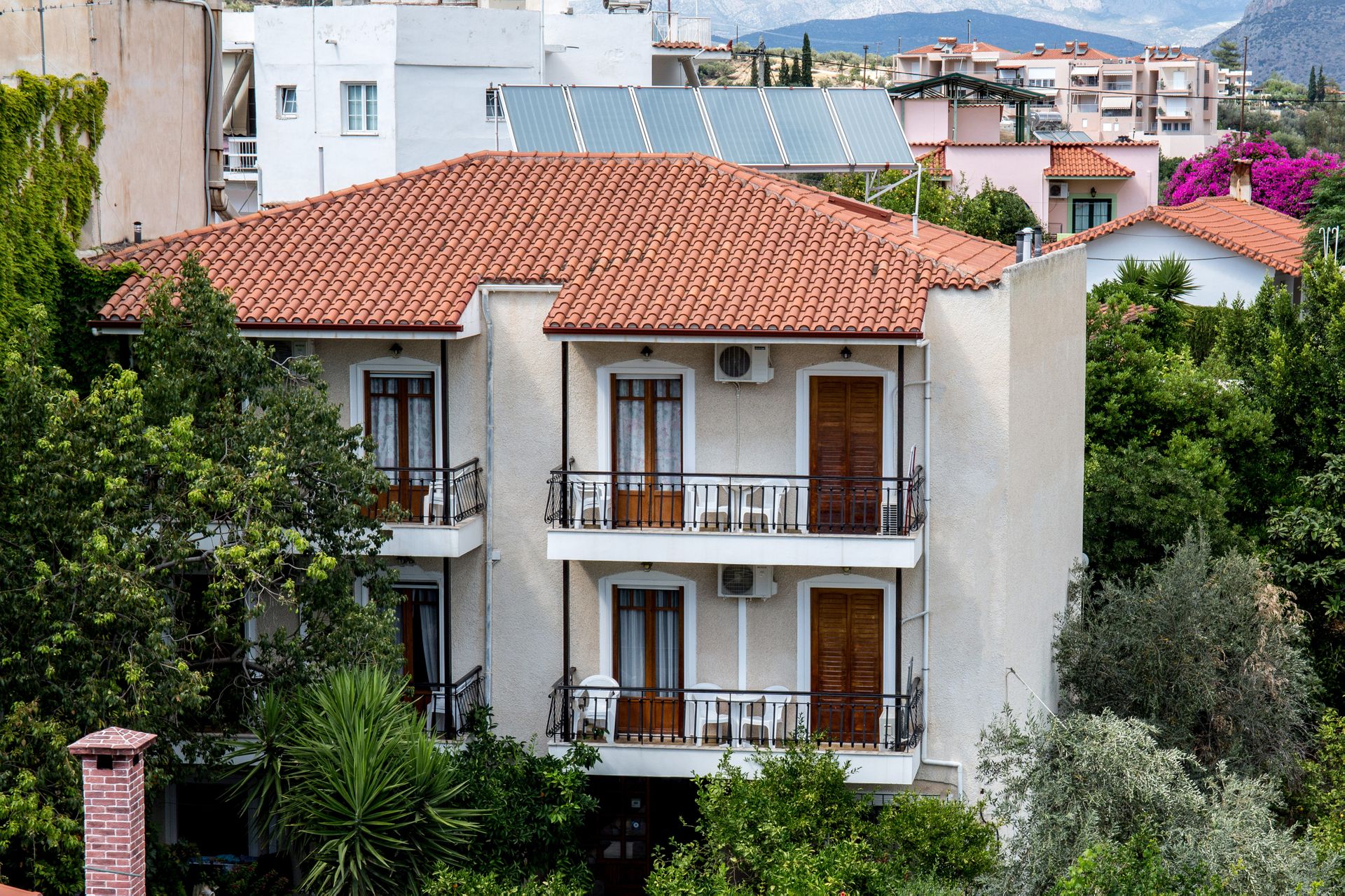 Oasis Apartments Tolo