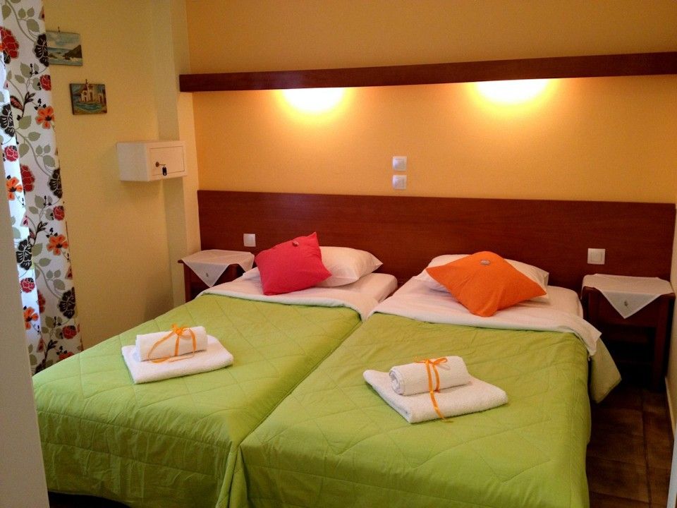 Oasis Apartments Tolo