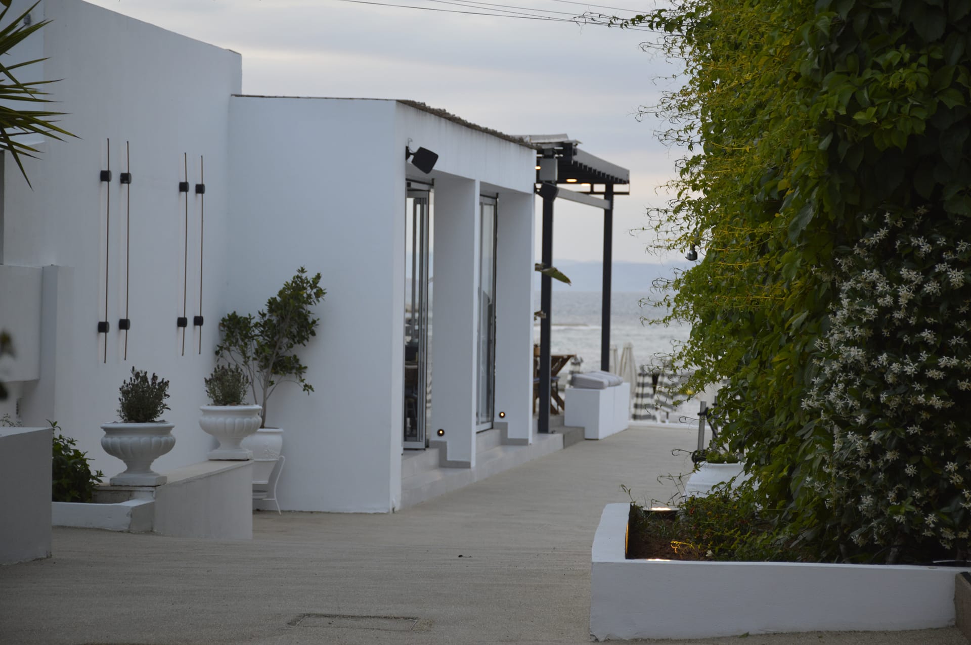 Oasis Beach Hotel