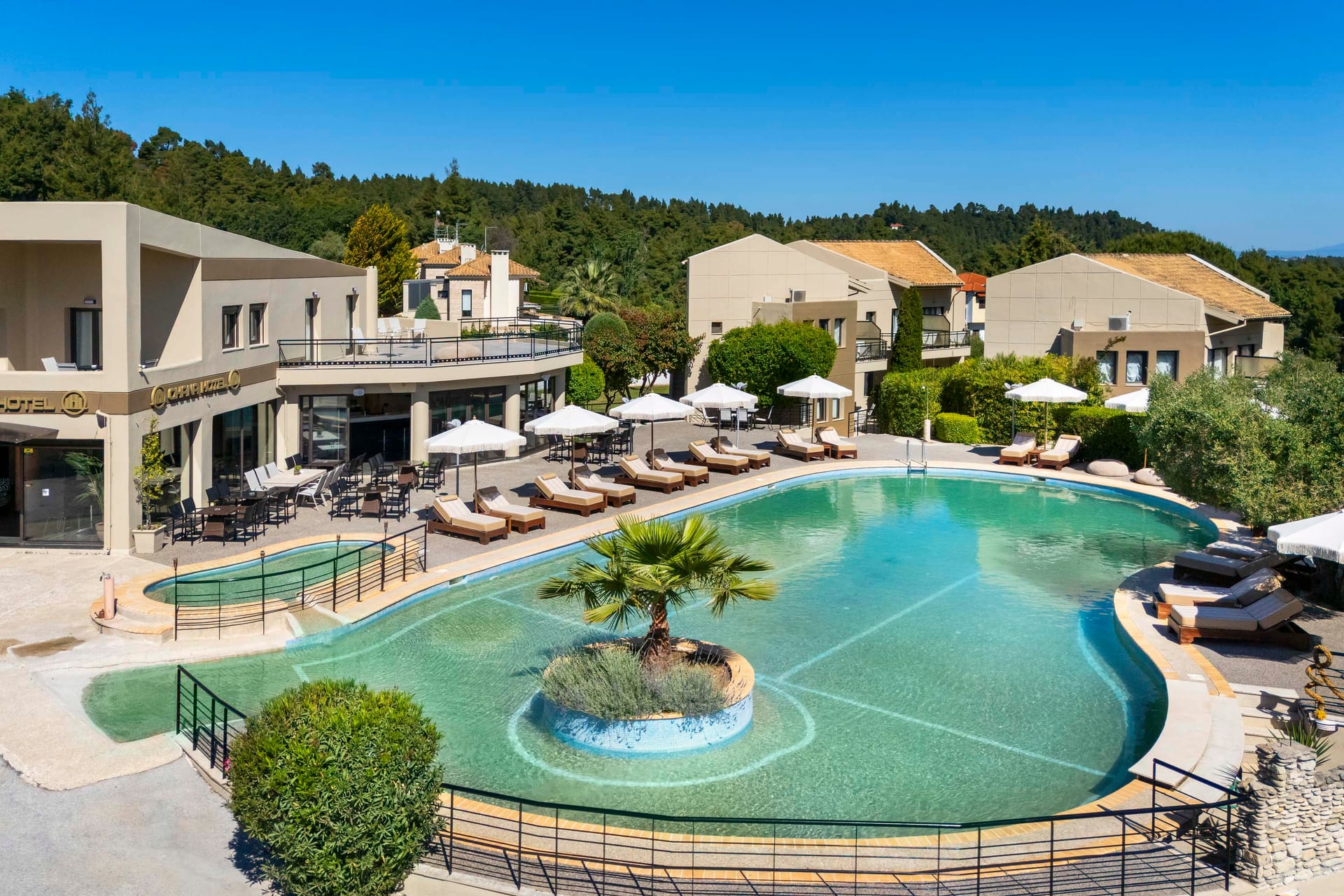 Ohana Hotel