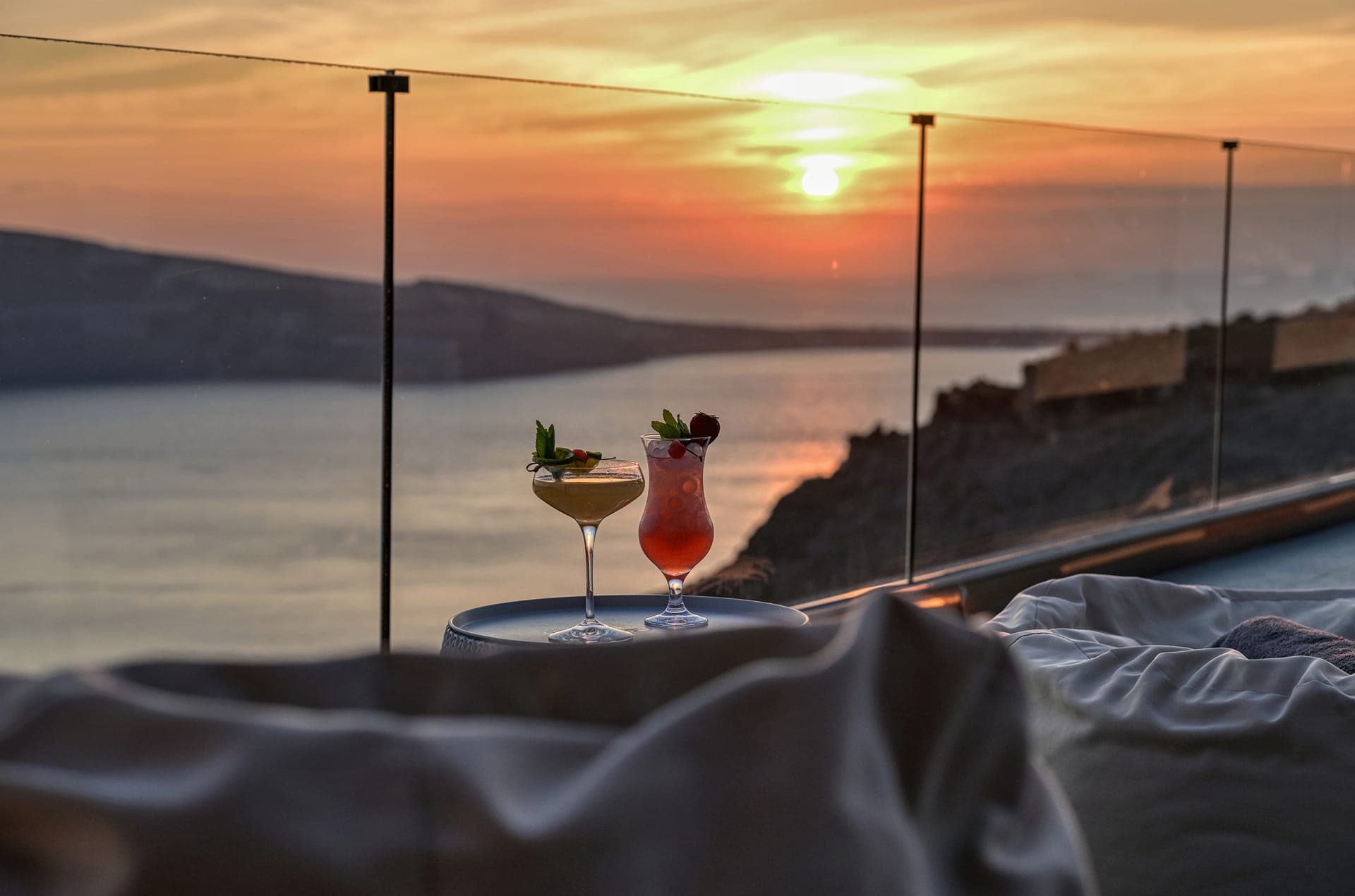 Oia Suites Santorini
