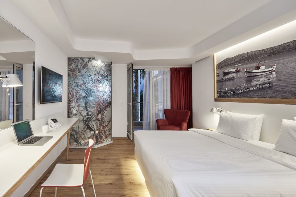 Olive Green Hotel
