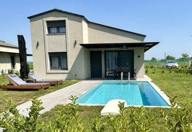 Ammos Luxury Pool Villas