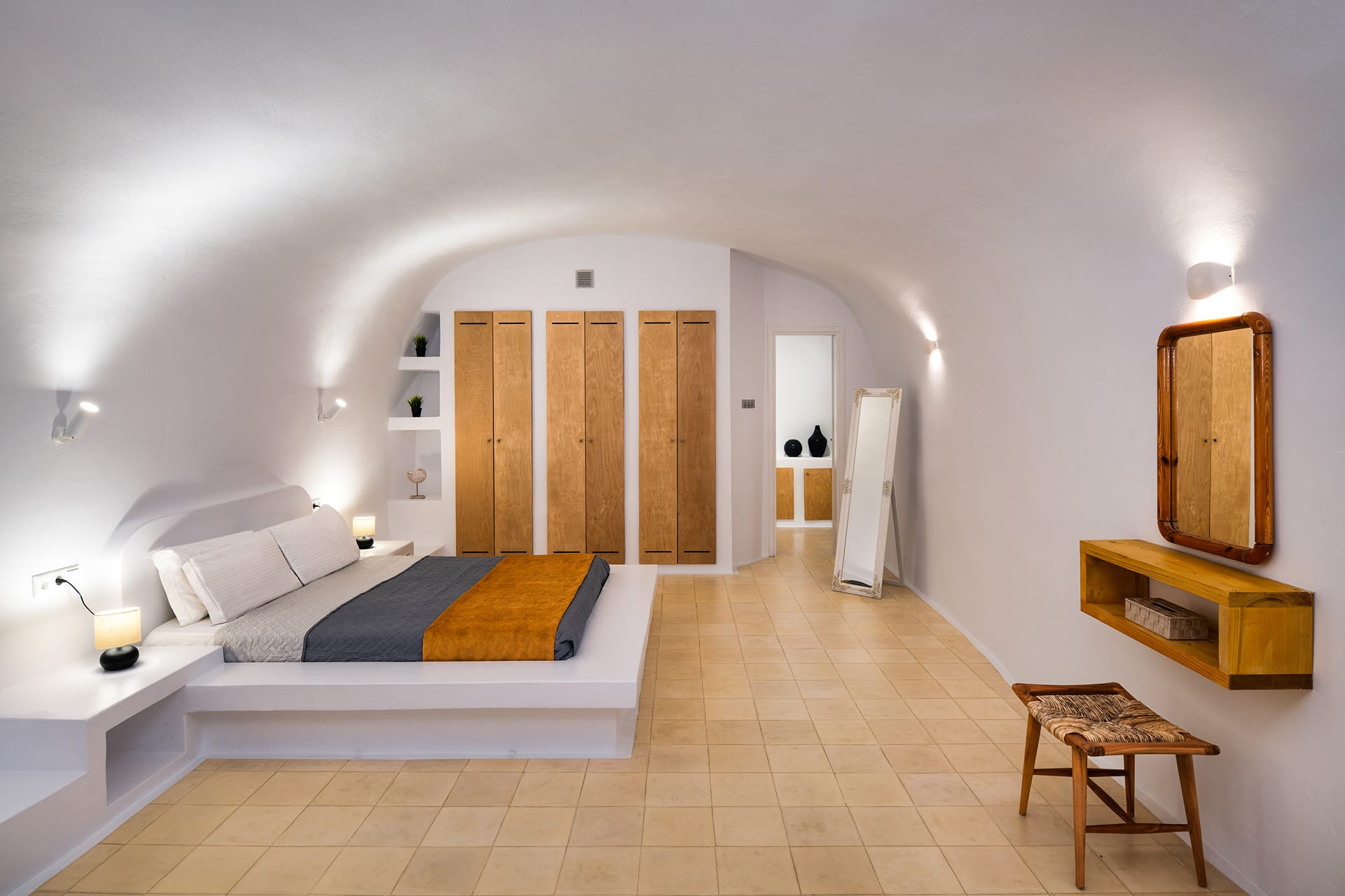 Orasis Houses - Luxury Retreats with Pool & View